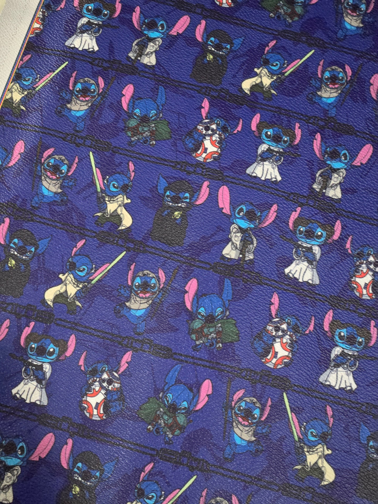 STITCH WARS LINE VINYL